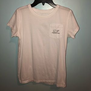 Girls Large vineyard vines t shirt